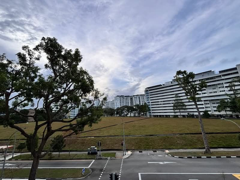 124 Tampines Street 11 HDB Flat For Sale at S$ 948,888 | PropertyGuru Singapore - Exterior