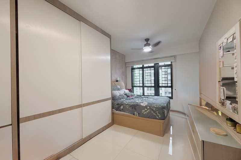 102B Bidadari Park Drive HDB Flat For Sale at S$ 1,180,000 | PropertyGuru Singapore - Bedroom