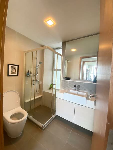 The Esta Condominium For Sale at S$ 3,500,000 | PropertyGuru Singapore - Bathroom