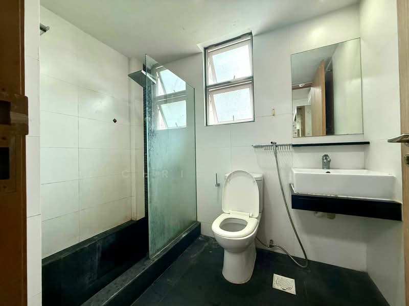 Mackenzie 88, 88 Mackenzie Road, 2 Bedrooms, 807 sqft, Apartment For Rent, by Chris Tan, 500070287 - Bathroom - PropertyGuru.com.sg