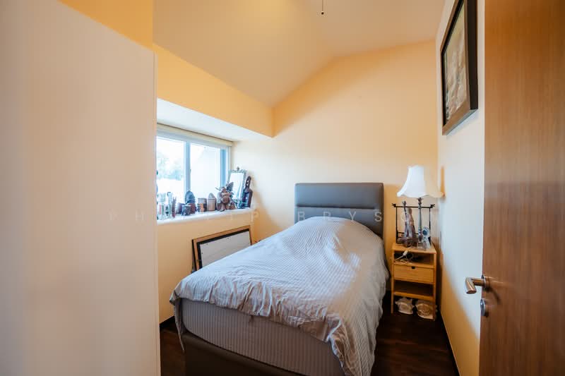 Montclair @ Whitley Cluster House For Sale at S$ 4,300,000 | PropertyGuru Singapore - Bedroom