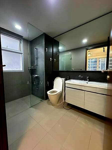 Ecopolitan, Punggol Walk, 3 Bedrooms, 893 sqft, Executive Condominium For Rent, by Alvin Tan, 500070290 - Master attached bathroom - PropertyGuru.com.sg