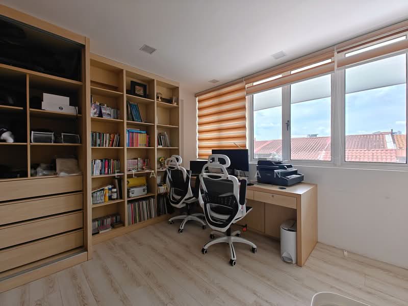 West Coast Detached House For Sale at S$ 4,688,888 | PropertyGuru Singapore - Common room