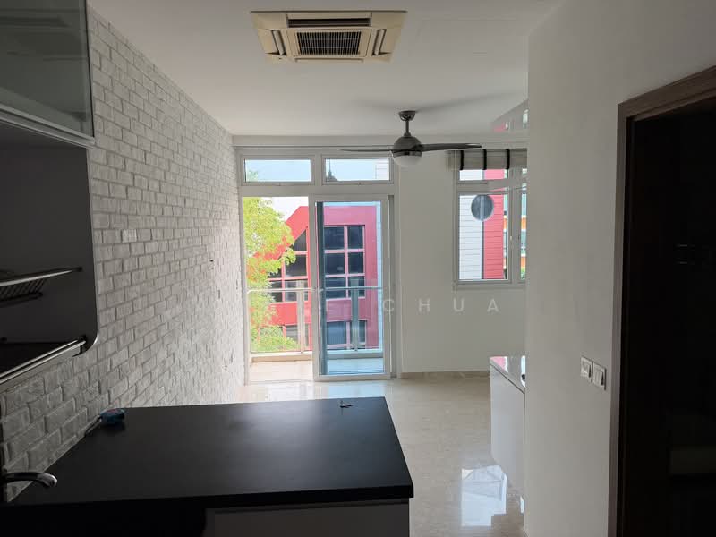 Suites @ Paya Lebar, 420 Upper Paya Lebar Road, Studio, 409 sqft, Condominium For Rent, by Annie Chua, 500070356 - Interior - PropertyGuru.com.sg