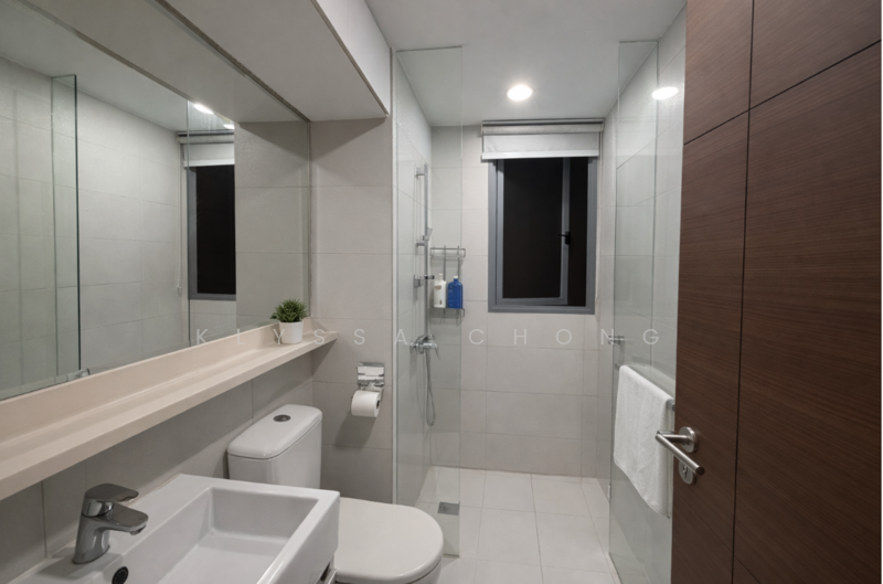 Arc at Tampines, 17 Tampines Avenue 8, 2 Bedrooms, 807 sqft, Executive Condominium For Rent, by Klyssa Chong, 500070358 - Bathroom - PropertyGuru.com.sg