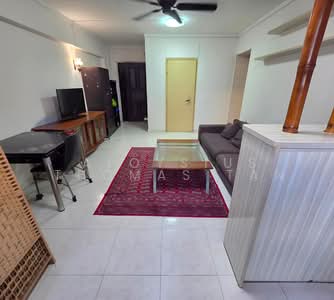 For Sale - 672B Klang Lane