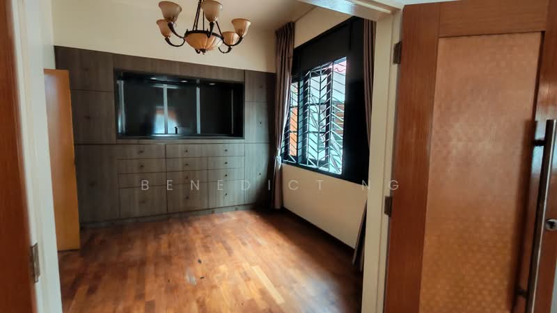 Serangoon Garden Estate, Brockhampton Drive, 3 Bedrooms, 2,500 sqft, Corner Terrace For Rent, by Benedict Ng, 500070370 - Interior - PropertyGuru.com.sg