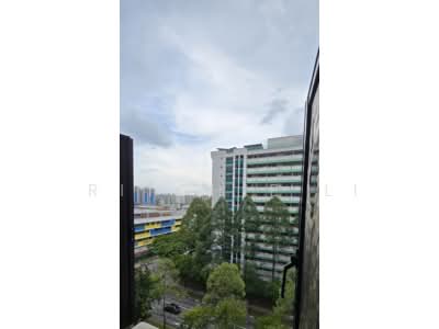 For Sale - 779 Woodlands Crescent