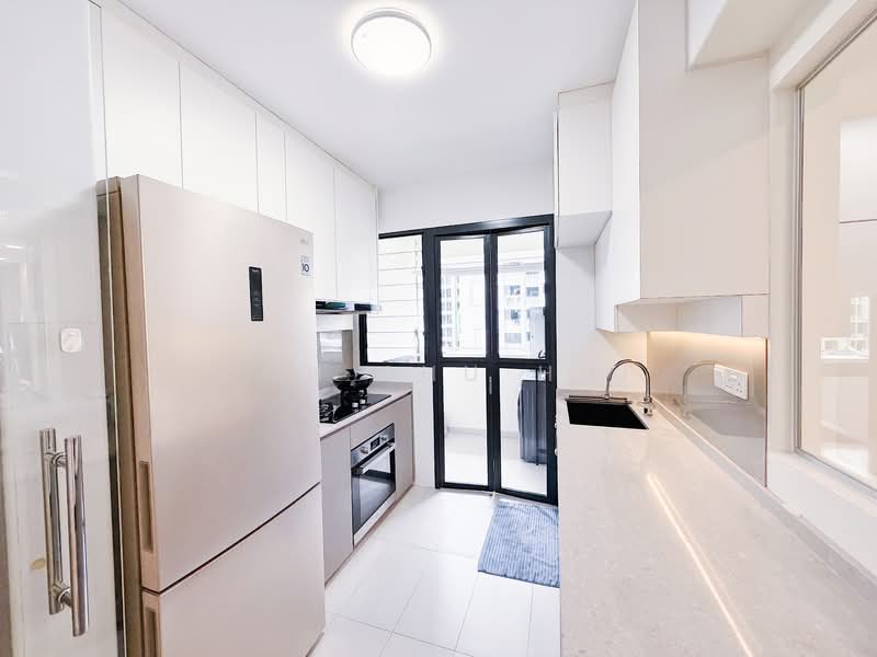 101A Bidadari Park Drive HDB Flat For Sale at S$ 1,170,000 | PropertyGuru Singapore - Enclosed Kitchen
