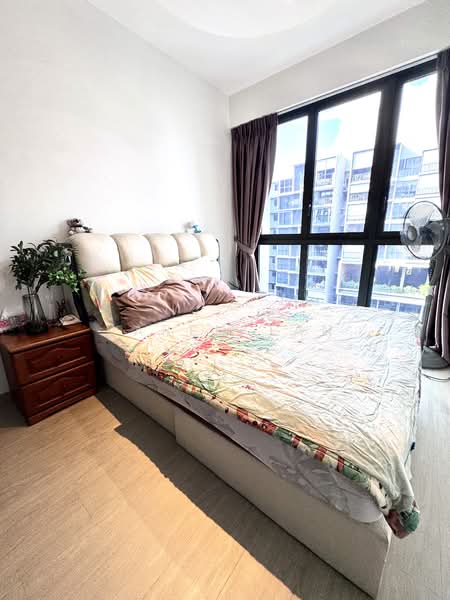 iNz Residence Condominium For Sale at S$ 2,688,888 | PropertyGuru Singapore - Bedroom