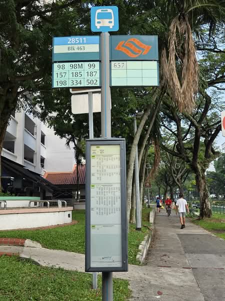 463 Jurong West Street 41, 463 Jurong West Street 41, 3 Bedrooms, 1,001 sqft, HDB Flat For Sale, by Cindy Leong, 500070396 - Bus stop - PropertyGuru.com.sg