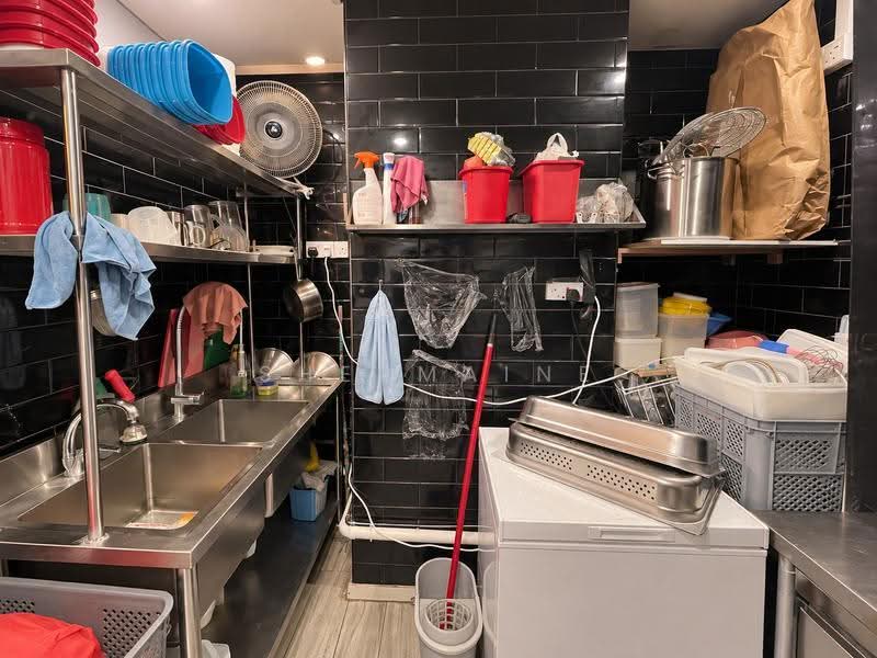 51@AMK, Ang Mo Kio / Bishan / Thomson, 400 sqft, Food & Beverage For Rent, by Shermaine Koh, 500070411 - Kitchen - CommercialGuru.com.sg
