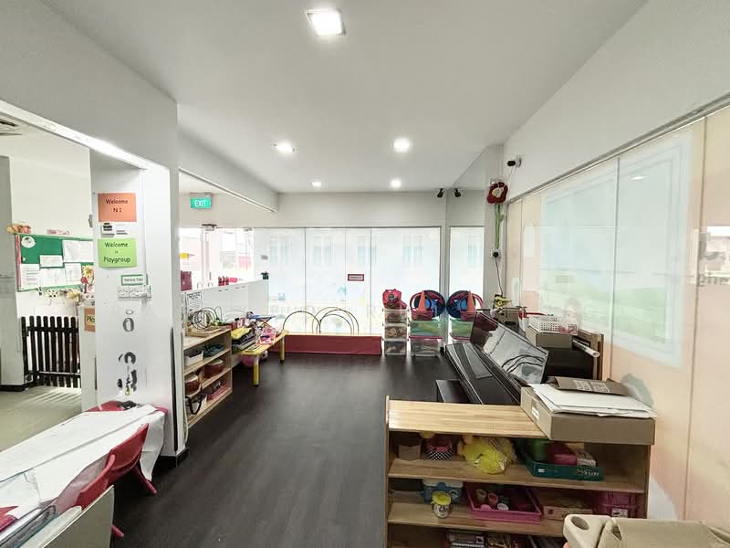 246 Hougang Street 22, Blk 246 Hougang Street 22, 2,153 sqft, Shop / Shophouse For Sale, by Rae Yeo Rui Ying, 500070417 - Level 1 - CommercialGuru.com.sg