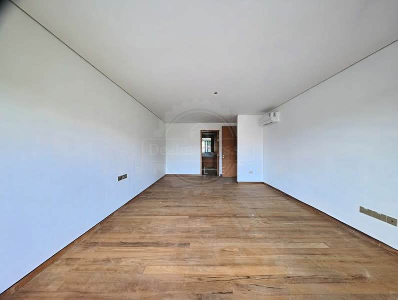 ❤️ DEALMAKERS ✨HOLLAND GROVE BRAND NEW SEMI D! Semi-Detached House For Sale at S$ 14,880,000 | PropertyGuru Singapore - Interior