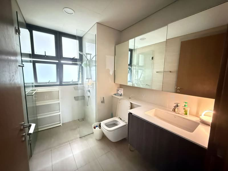 Lakeville, 1 Jurong Lake Link, 3 Bedrooms, 1,324 sqft, Condominium For Rent, by Chia Yei (CY) 佳业, 500070426 - Bathroom - PropertyGuru.com.sg