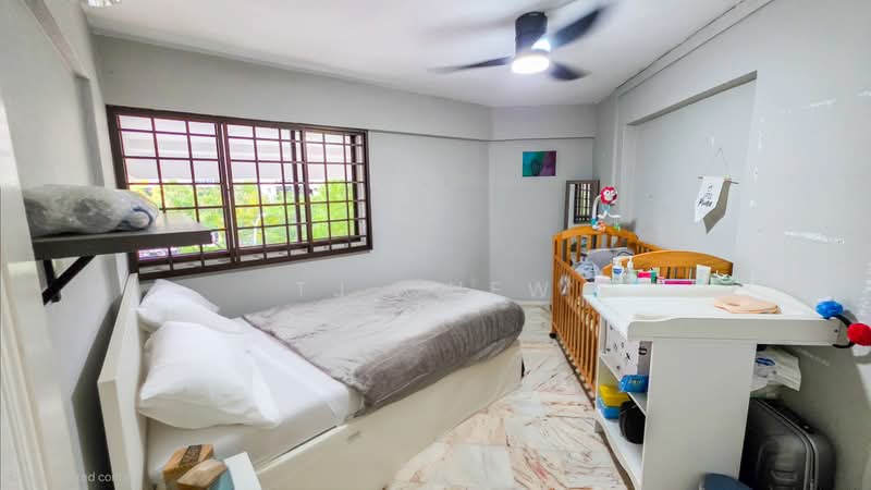 708 Hougang Avenue 2, 708 Hougang Avenue 2, 3 Bedrooms, 1,023 sqft, HDB Flat For Sale, by TJ Chew, 500070429 - Bedroom - PropertyGuru.com.sg