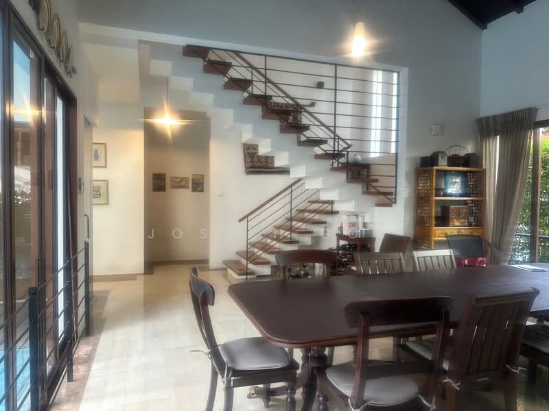 Pinewood Grove Detached House For Sale at S$ 5,488,888 | PropertyGuru Singapore - Dining Room