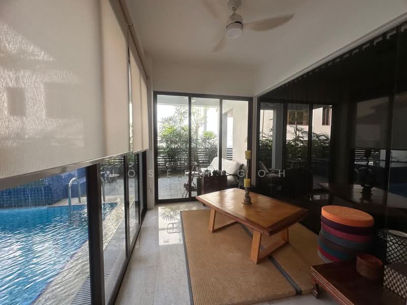 Pinewood Grove Detached House For Sale at S$ 5,488,888 | PropertyGuru Singapore - Living Room
