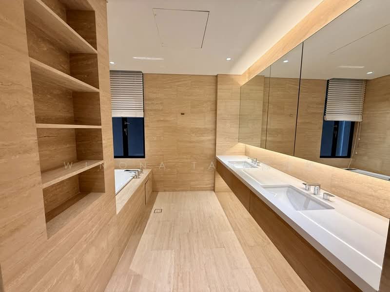 The Colonnade, 82 Grange Road, 3 Bedrooms, 3,993 sqft, Condominium For Rent, by Winona Tan 陈沛如, 500070460 - Bathroom - PropertyGuru.com.sg