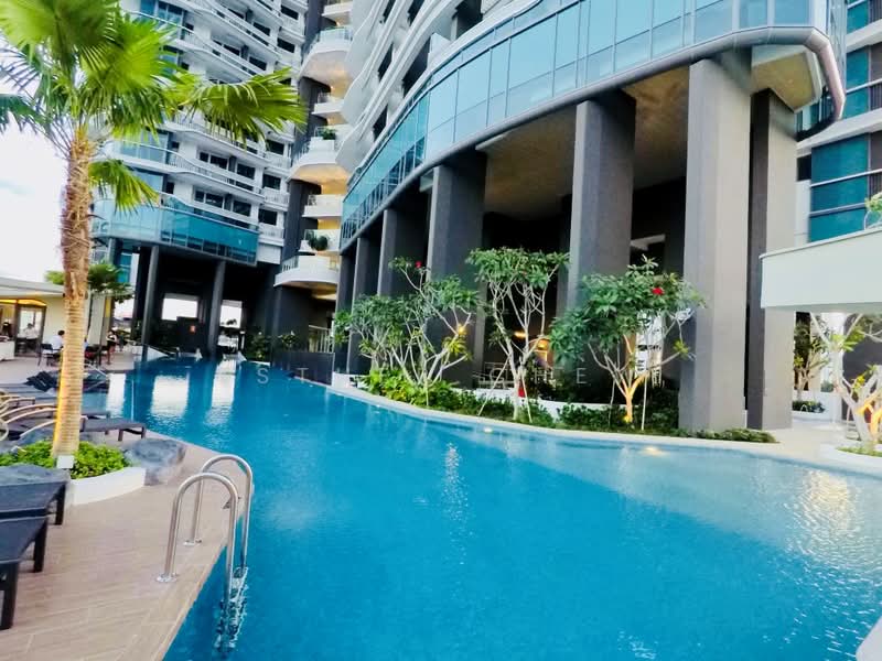 City Gate, 371 Beach Road, Studio, 260 sqft, Apartment For Rent, by Esther Chew, 500070480 - Pool - PropertyGuru.com.sg