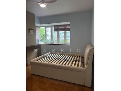 For Rent - The Warren