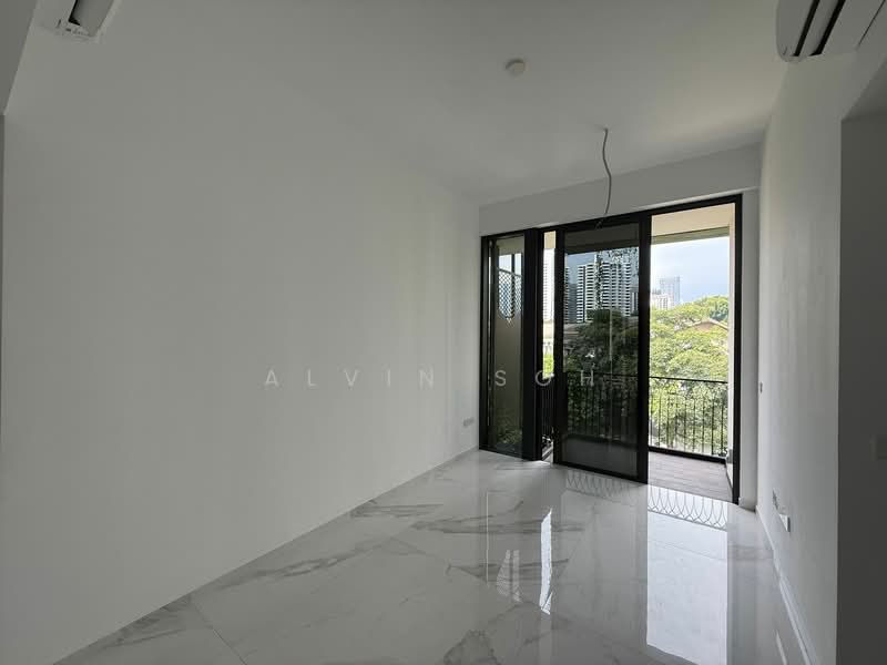Jervois Mansion, 8 Jervois Close, 3 Bedrooms, 797 sqft, Condominium For Rent, by Alvin Soh, 500070572 - Balcony - PropertyGuru.com.sg