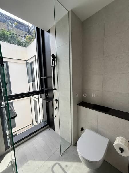 Jervois Mansion, 8 Jervois Close, 3 Bedrooms, 797 sqft, Condominium For Rent, by Alvin Soh, 500070572 - Bathroom - PropertyGuru.com.sg