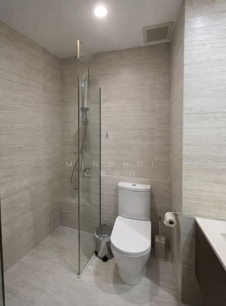 Palm Spring, 16 Ewe Boon Road, 3 Bedrooms, 2,067 sqft, Condominium For Rent, by Minghui Chng, 500070575 - Bathroom - PropertyGuru.com.sg