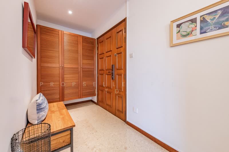 The Merasaga Condominium For Sale at S$ 2,200,000 | PropertyGuru Singapore - Entrance