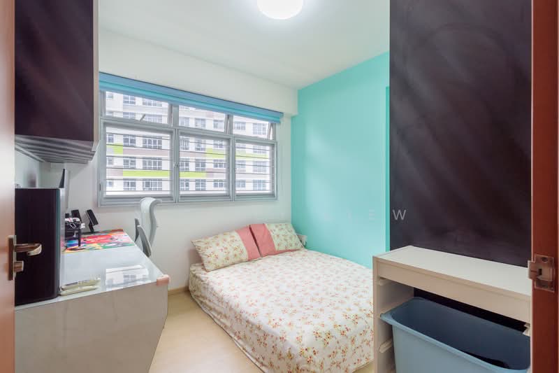 613A Tampines North Drive 1 HDB Flat For Sale at S$ 650,000 | PropertyGuru Singapore - Bedroom