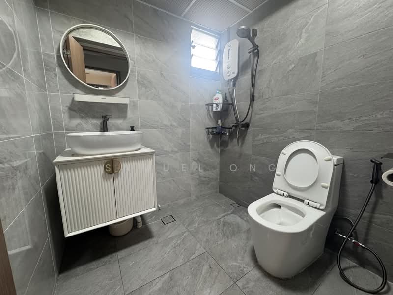 472B yishun street 42, , Room Rental, 150 sqft, HDB Flat For Rent, by Samuel Ong, 500070612 - Bathroom - PropertyGuru.com.sg