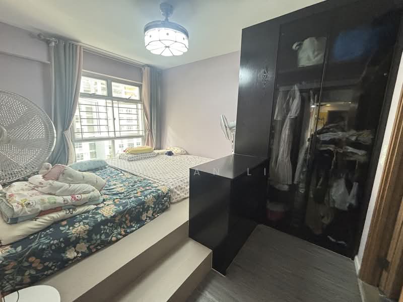 408B Northshore Drive HDB Flat For Sale at S$ 728,000 | PropertyGuru Singapore - Bedroom