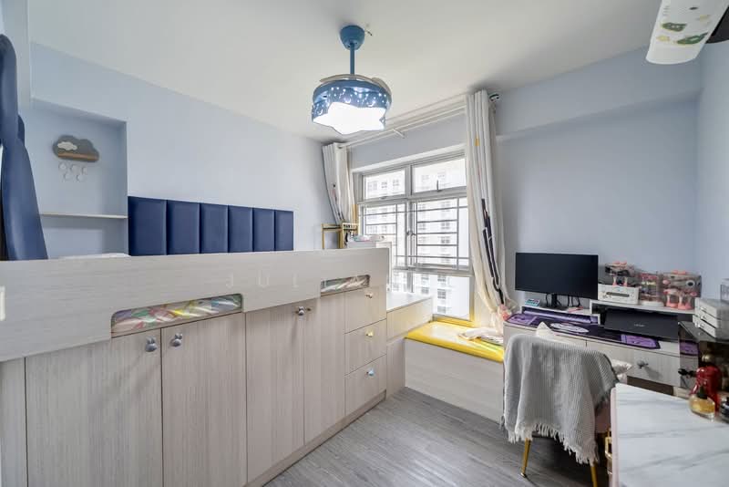 408B Northshore Drive HDB Flat For Sale at S$ 728,000 | PropertyGuru Singapore - Bedroom