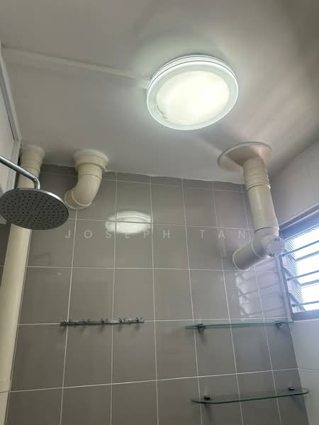 526 Bedok North Street 3, 526 Bedok North Street 3, 3 Bedrooms, 721 sqft, HDB Flat For Rent, by Joseph Tan, 500070625 - Bathroom - PropertyGuru.com.sg