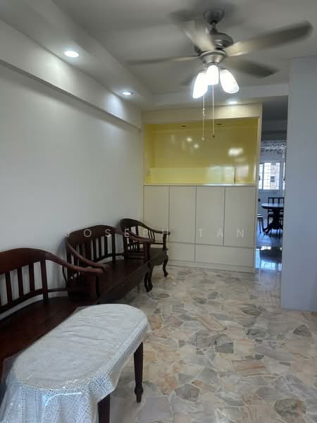 526 Bedok North Street 3, 526 Bedok North Street 3, 3 Bedrooms, 721 sqft, HDB Flat For Rent, by Joseph Tan, 500070625 - Living Room - PropertyGuru.com.sg
