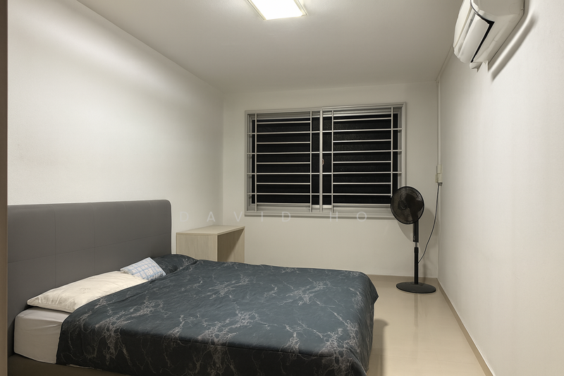 813 Jurong West Street 81 HDB Flat For Sale at S$ 530,000 | PropertyGuru Singapore - Bedroom