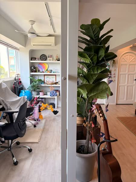 Stunning 5 Rm Gem @ the Heart of Serangoon, near MRT/Nex, Move-In!!, , 3 Bedrooms, 1,302 sqft, HDB Flat For Sale, by Quek Fu Jin, 500070640 - Interior - PropertyGuru.com.sg