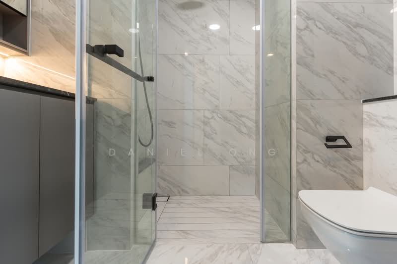 The Landmark, 173 Chin Swee Road, 2 Bedrooms, 678 sqft, Condominium For Rent, by Daniel Ong, 500070647 - Bathroom - PropertyGuru.com.sg