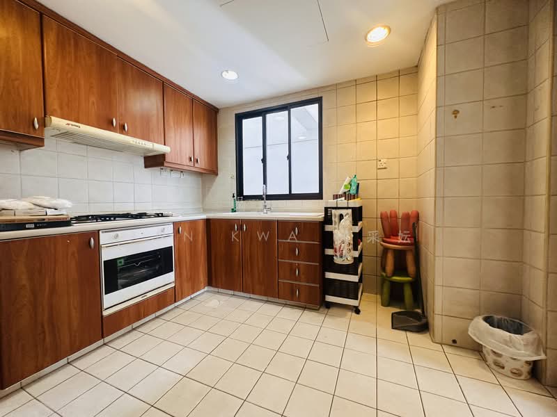 The Mayfair, 1 Jurong East Street 32, 3 Bedrooms, 1,163 sqft, Condominium For Rent, by Ann Kwa 柯采妘, 500070650 - Kitchen - PropertyGuru.com.sg