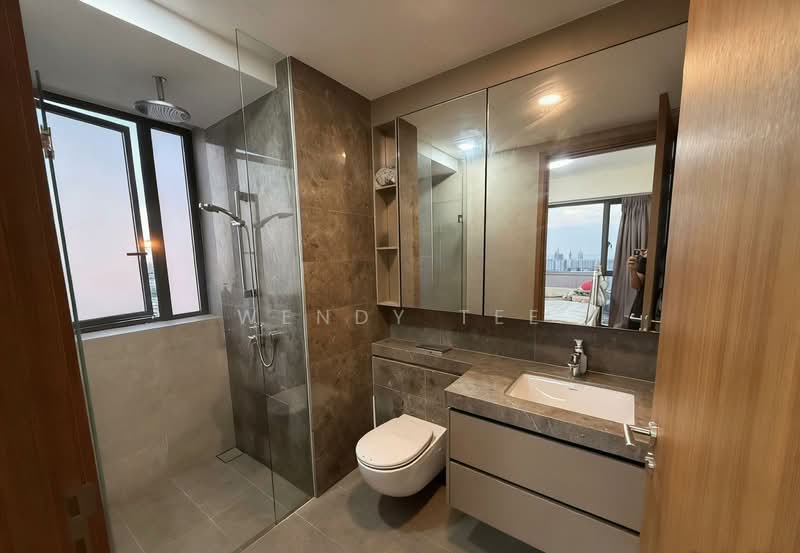 Stirling Residences, 25 Stirling Road, 3 Bedrooms, 1,055 sqft, Condominium For Rent, by Wendy Tee, 500070663 - Bathroom - PropertyGuru.com.sg