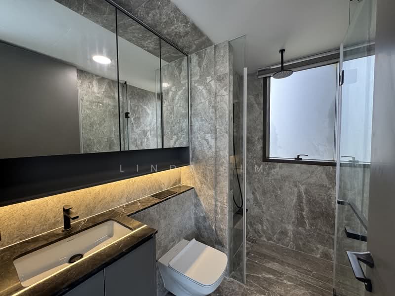 The Landmark, 173 Chin Swee Road, 3 Bedrooms, 1,076 sqft, Condominium For Rent, by Linda Sim, 500070668 - Bathroom - PropertyGuru.com.sg