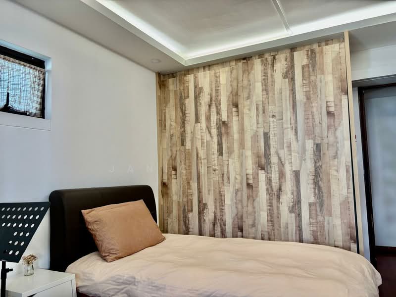 286B Toh Guan Road HDB Flat For Sale at S$ 1,180,000 | PropertyGuru Singapore - Bedroom