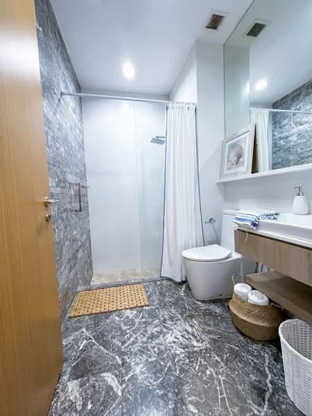 The Greenwich, 9 Seletar Road, 1 Bedroom, 603 sqft, Condominium For Sale, by Bell Tan (Annabella), 500070674 - Bathroom - PropertyGuru.com.sg