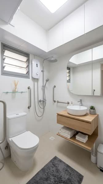 32 Margaret Drive HDB Flat For Sale at S$ 900,000 | PropertyGuru Singapore - Bathroom - Illustration Purposes Only