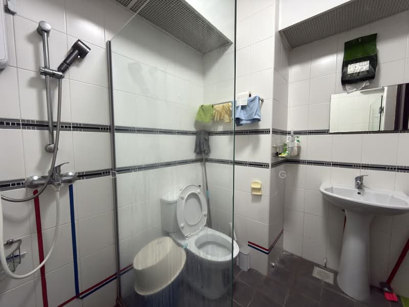 28 Ghim Moh Link, 28 Ghim Moh Link, Room Rental, 180 sqft, HDB Flat For Rent, by Daron Zeng, 500070708 - Bathroom - PropertyGuru.com.sg