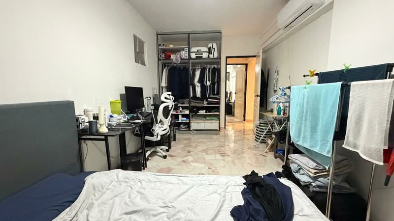 118 Teck Whye Lane HDB Flat For Sale at S$ 650,000 | PropertyGuru Singapore - Bedroom
