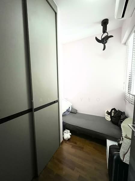 The Poiz Residences Condominium For Sale at S$ 1,950,000 | PropertyGuru Singapore - Bedroom