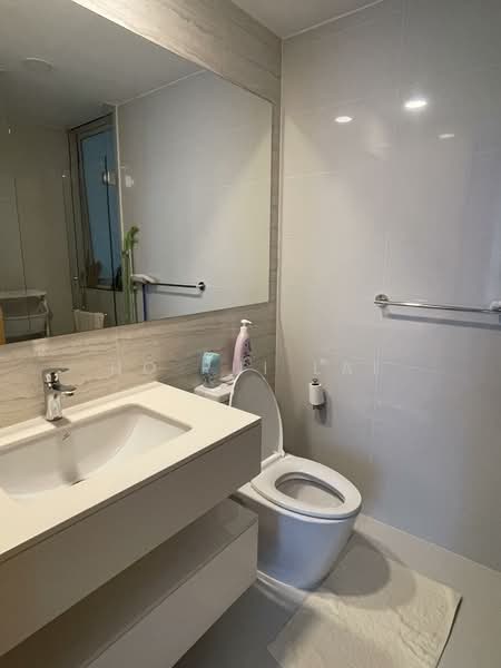 Tree House Condominium For Sale at S$ 1,338,000 | PropertyGuru Singapore - Bathroom