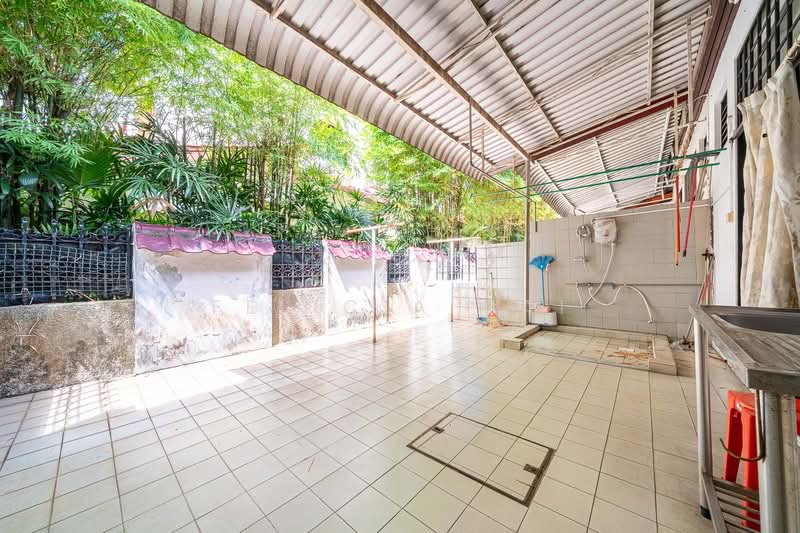 Bedok Ria Crescent Terraced House For Sale at S$ 4,388,000 | PropertyGuru Singapore - Exterior