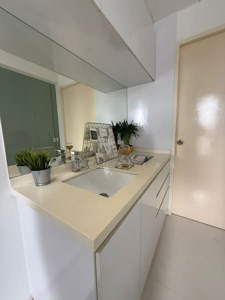 #1 Suites (One Suites) Condominium For Sale at S$ 1,000,500 | PropertyGuru Singapore - Wash area